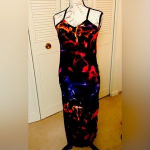 Maxi dress fit to small to medium